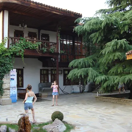 Gasthof Chakarova 3*